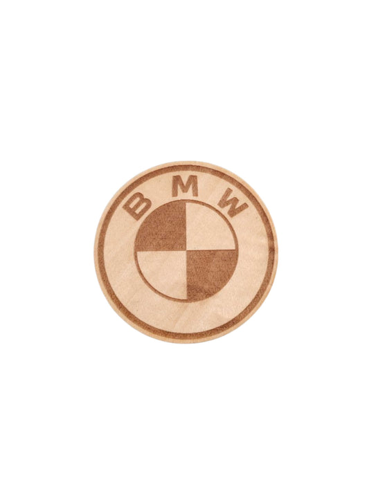 Leseni okrogel odpirač BMW.