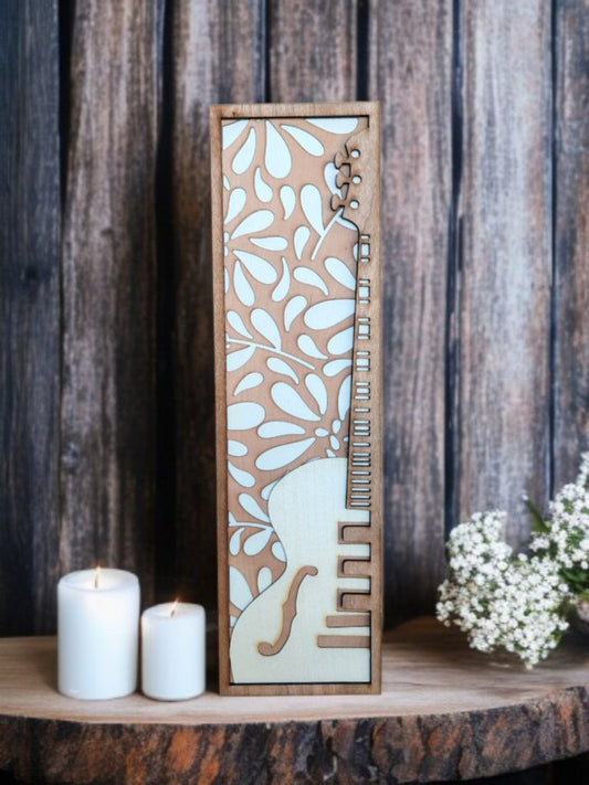 Lesena darilna škatla za vino, kitara.