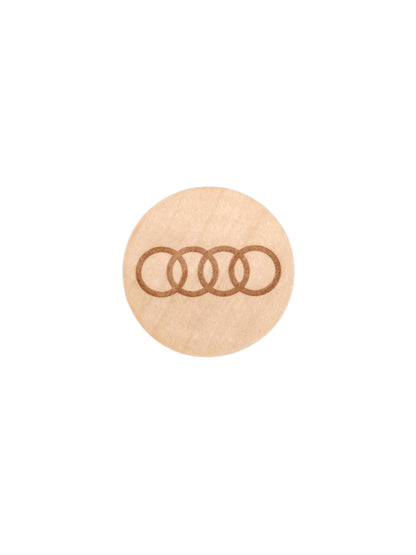 Leseni okrogel magnetni odpirač AUDI.