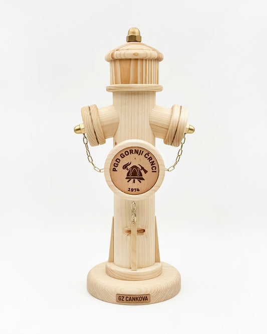 Lesena gasilska plaketa hidrant