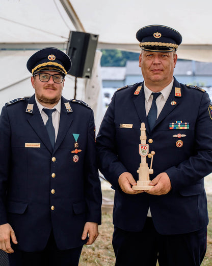 Podelitev plaketa leseni gasilski rocnik PGD Gornji Črnci 50 let. Miholič, Matej, Regijski poveljnik – Pomurska regija.